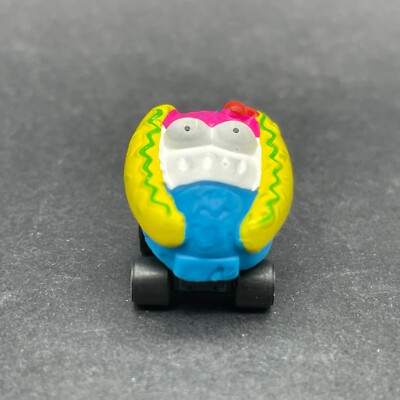 The Trash Pack Trash Wheels Take Away Banana Split Multi-Color Mini Scale Car