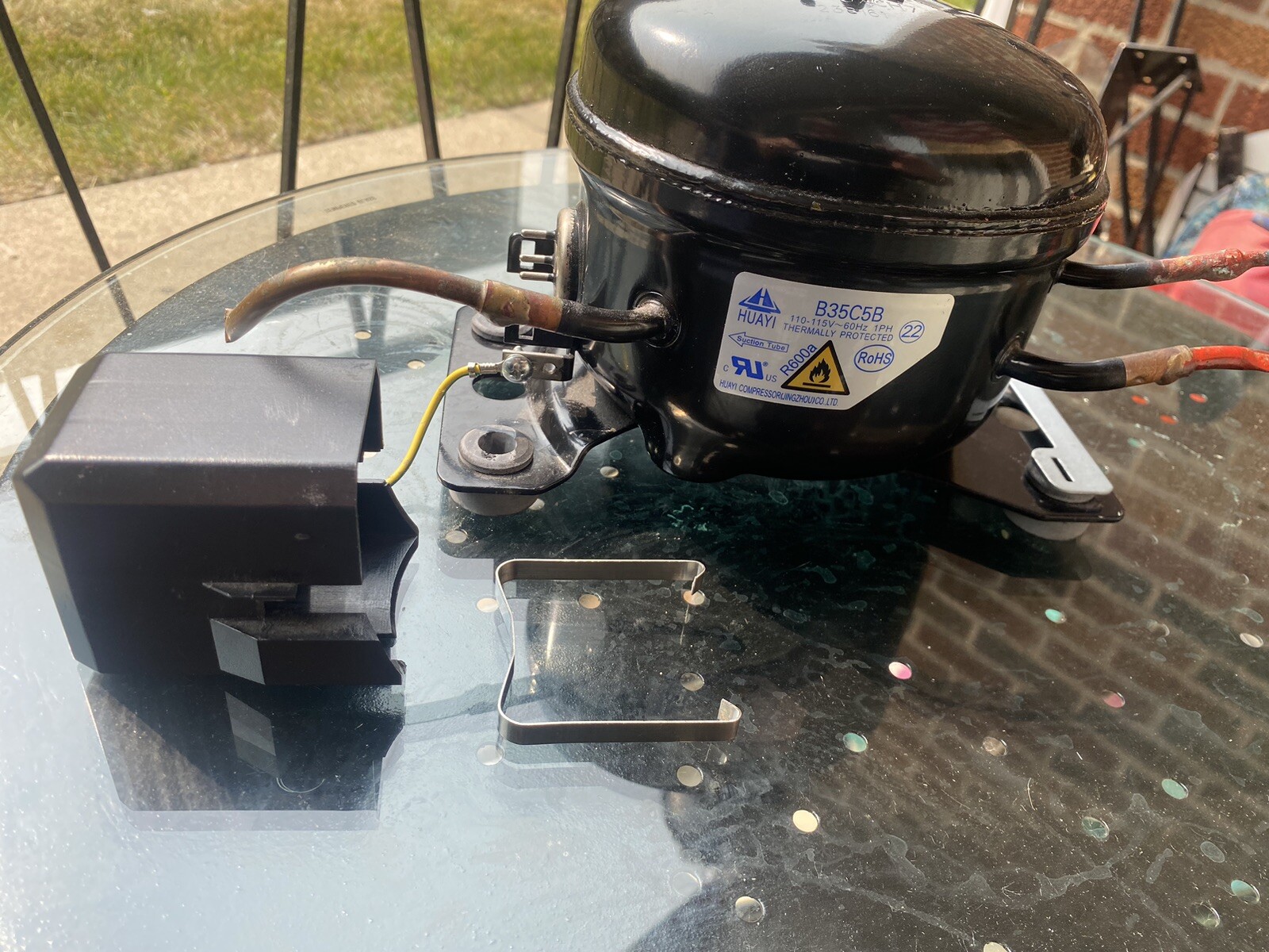 Mini Fridge Compressor