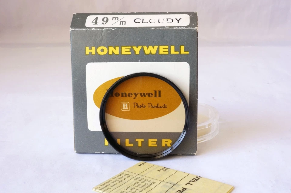 Honeywell Pentax 49mm Cloudy Camera Lens Filter Cat No 838 New in Box Japan Made - Image 2 of 2