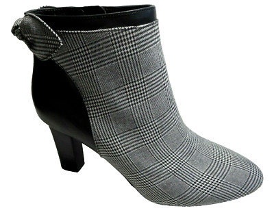 LAUREN By RALPH LAUREN Size 9.5 Black White Leather Fabric Ankle Boots NEW