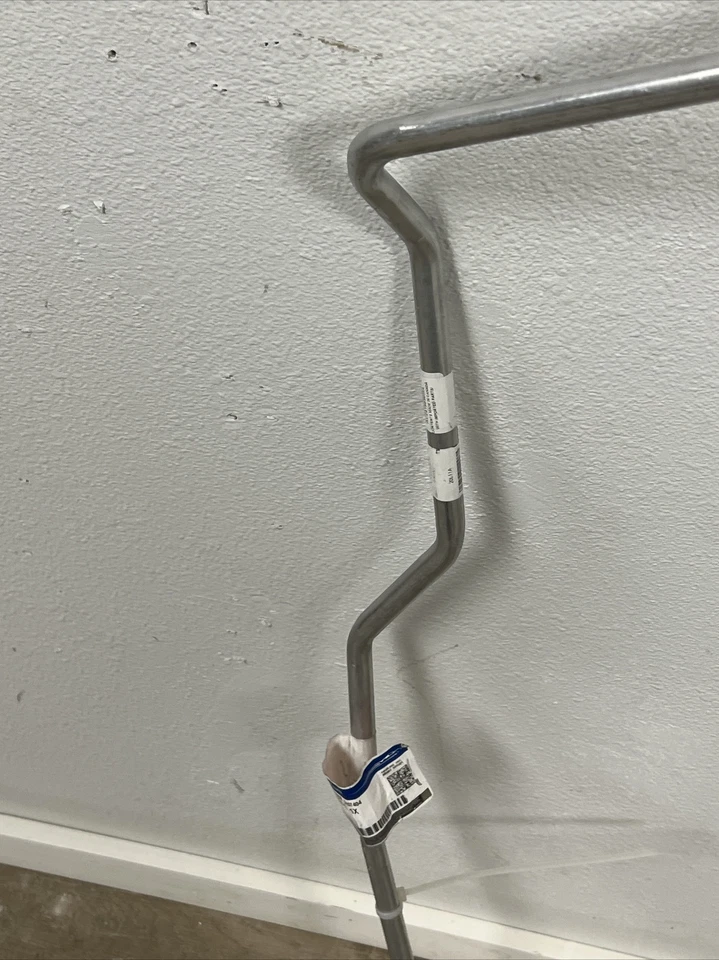 NEW OEM Ford HVAC Auxiliary Heater Supply Tube 8C2Z-18696-B E-250 E-350 2008-18 - Image 3 of 4