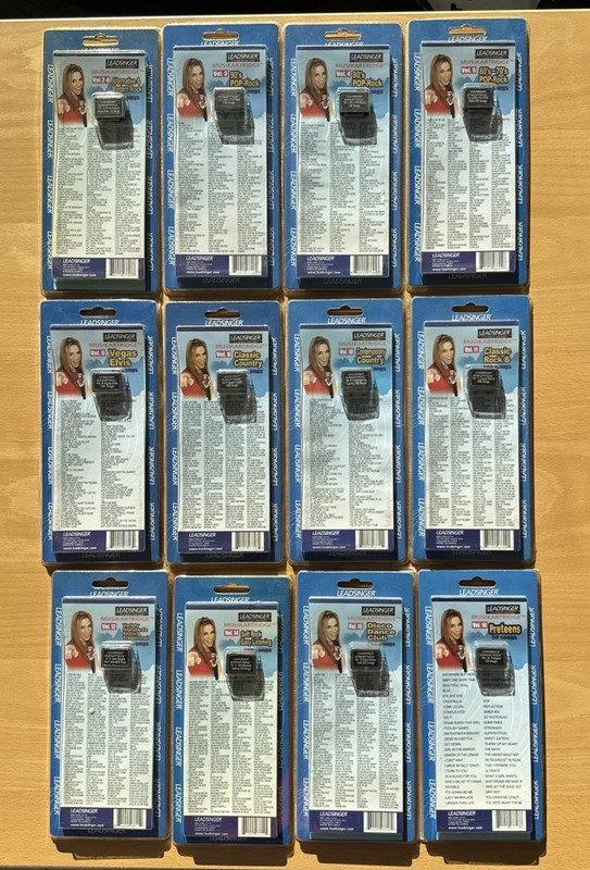 NEW-LOT of 12- Leadsinger Musikartridge Karaoke Lyrics-On-Screen. Video Karaoke