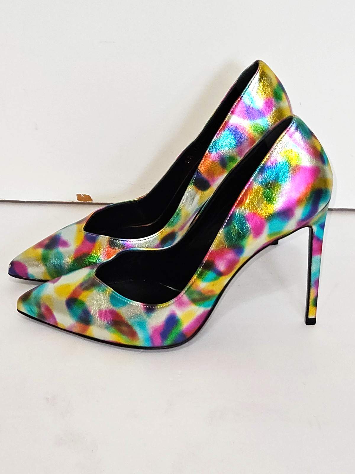 Scarpe decolte con tacco YSL Saint Laurent Paris argento metallizzato in pelle EU 36 5