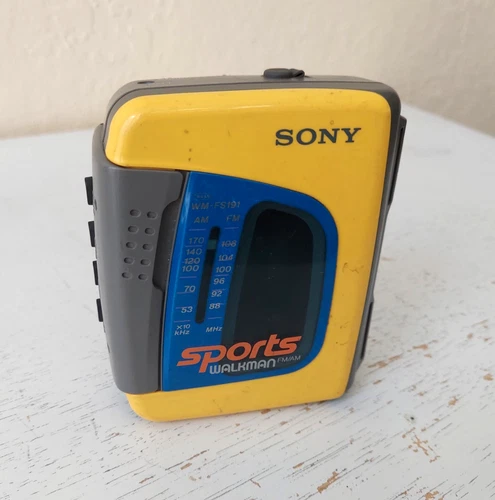 Vtg Sony Sports Walkman WM-FS191 AM FM Radio Cassette Player For Parts Repair