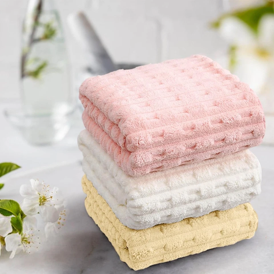 Paquete de 3 Toallas de Baño de Microfibra - Secado Rápido - Terciopelo de Microfibra Altamente Absorbente Foto 4 de 4