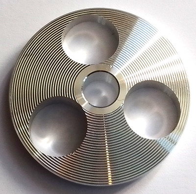 Rega Style 45 RPM 7'' Plattenadapter zur Verwendung mit Planar 3 50th Anniversary Model