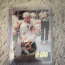 Fleer Ultra Rookie Pavel Bure Vancouver Canucks Rapid-Fire Road Runner Card #3/6. rookie card picture