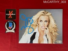 Jenny McCarthy autographed signed 8x10 photo model shot sexy Playboy Beckett