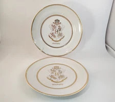 Set of 2 Wizarding World of Harry Potter Hogwarts Crest 9 1/8" Salad Plates