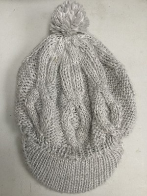 bobble hat with peak