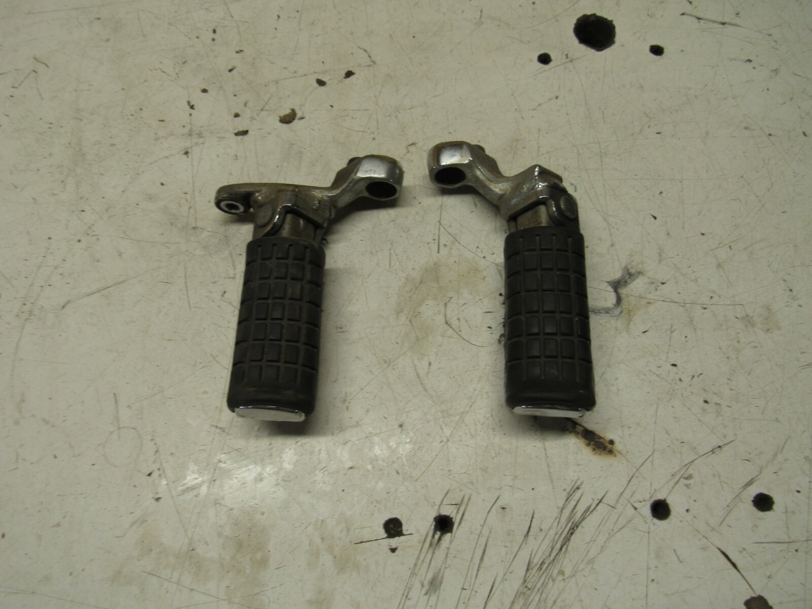 1983 Honda CB650SC CB650 650 Nighthawk Driver Foot Pegs eBay