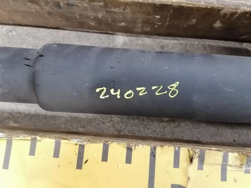 Base del eje de transmisión trasero SWB compatible con 04-07 XJ8 1396537 Foto 4 de 4