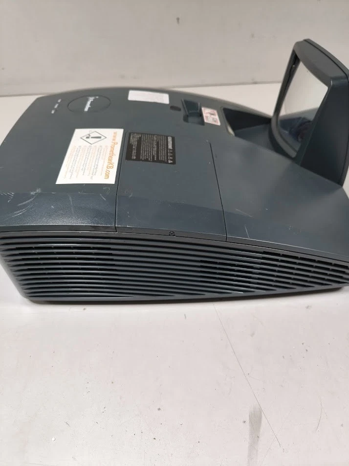 Promethean UST-P1 Projektor DLP - Nicht Aktiv, Kosmetik Kleidung - Image 4 of 4