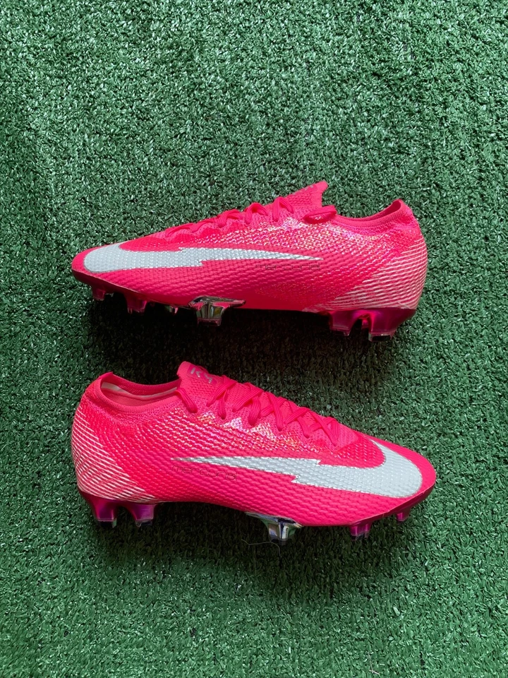 Nike Mercurial Superfly 7 Elite KM FG Kylian Mbappe Pink Blast/ Rose Blast/ Rosa - Image 2 of 4