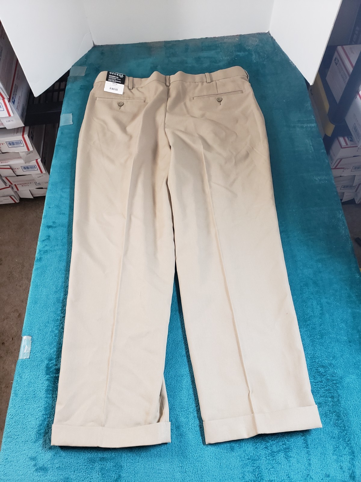 George Pants Size 38x30 Mens Beige Chino Khaki Career Work Travel Pleated NWT