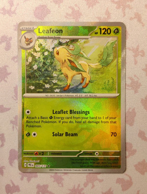 Leafeon 005/131 Poké Ball Reverse Holo - 2025 Pokémon Prismatic Evolutions