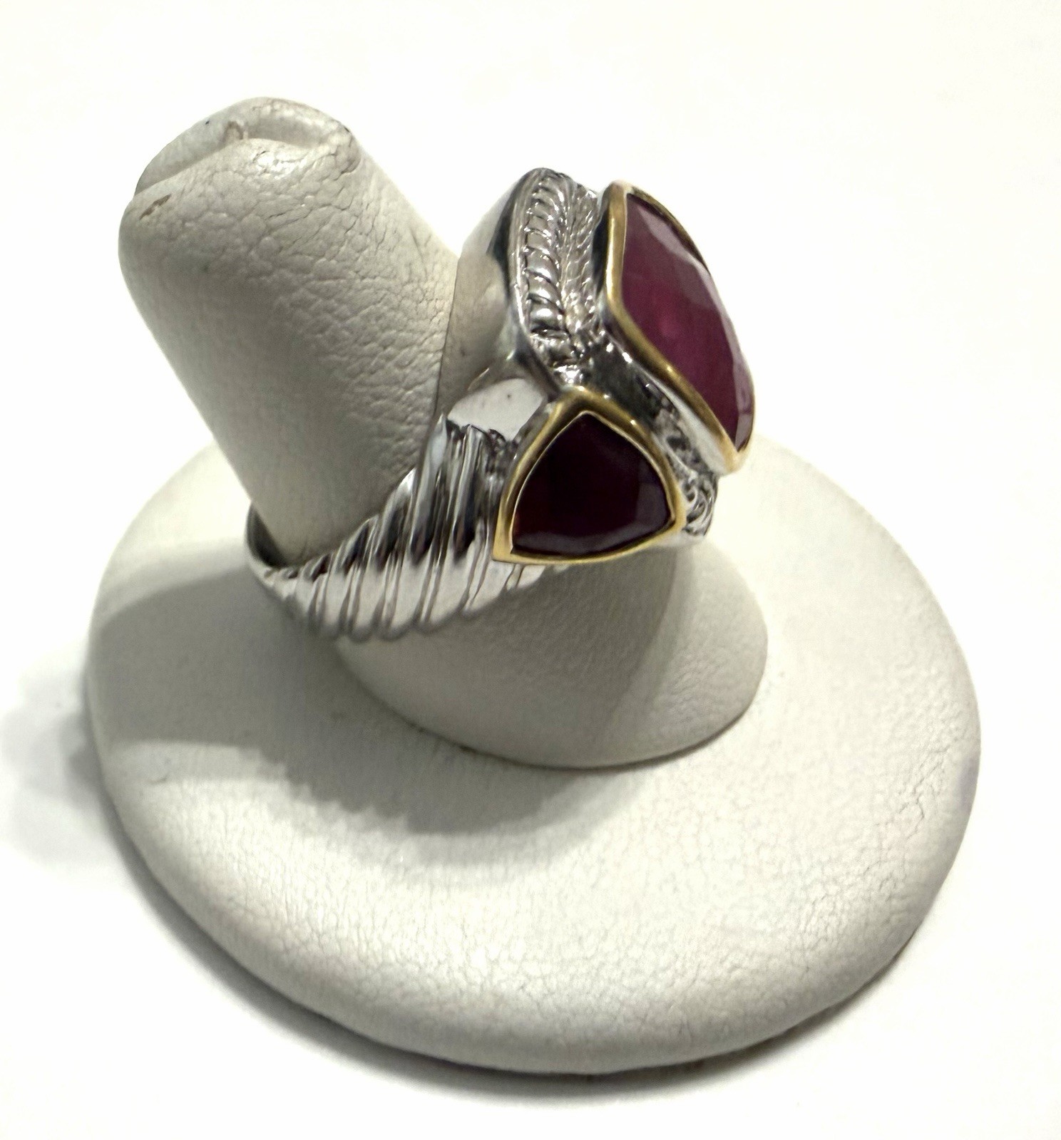 Sterling Silver Two Tone Natural Ruby Ring Sz 8 - image 2