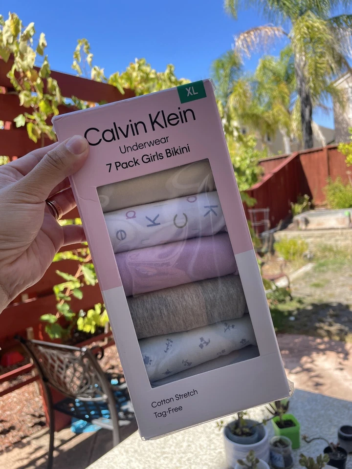 Calvin Klein Girls’ Bikini Underwear Cotton Stretch Tag-Free, 7-pack SizeXL - Image 2 of 4