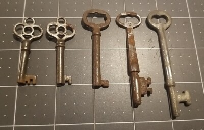 Antique/Vintage Skeleton Keys Set Of Five - One Marked Multiple Sizes