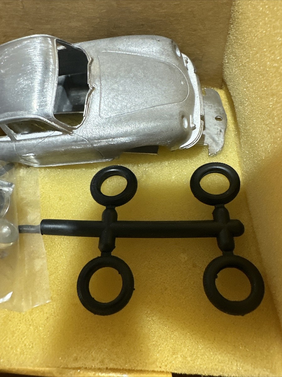 特価 Precision Miniatures (1/43) ポルシェ 356 Steve McQueen 1958 Porsche 356 Speedster Super #71 1:43