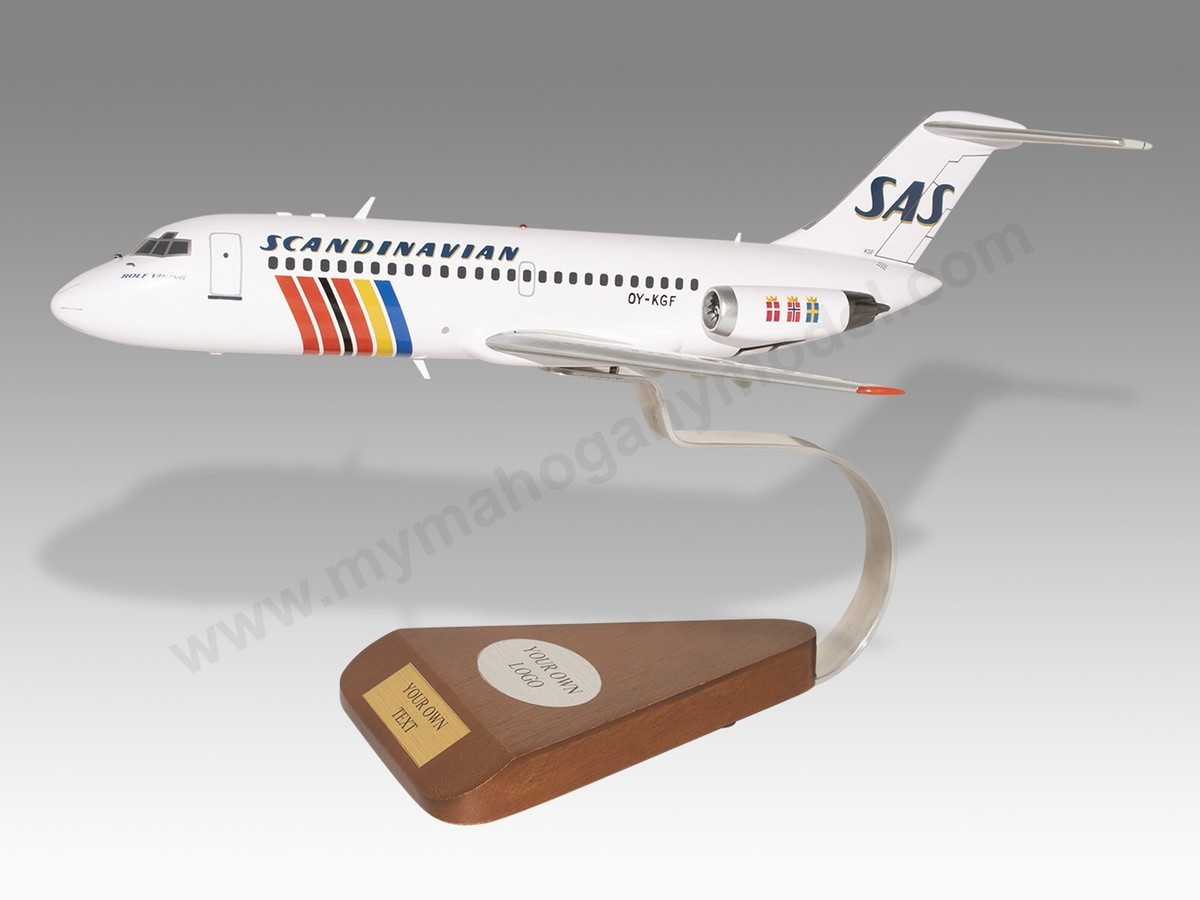 McDonnell Douglas DC-9-21 SAS Desk Wood Airplane New Model Small