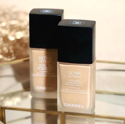 CHANEL Ultra Le Teint All Day Comfort Flawless Finish Foundation