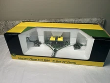 Ertl Spec Cast John Deere 1/64 Bauer Built DB 44 24 Row Planter NIB