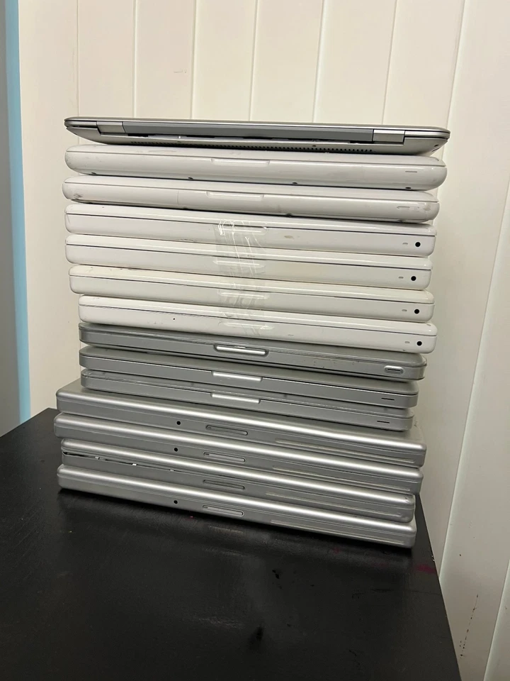 Lot 14 Apple MacBooks Powerbook A1095 thru A1342  PARTS  -Read- - Image 3 of 4