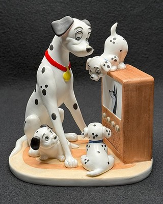 Disney Magic Memories 101 Dalmatians Limited Edition Figurine