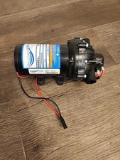 Brand New Everflo 5.5 GPM, 12 Volt, 60 PSI Diaphragm Pump EF5500