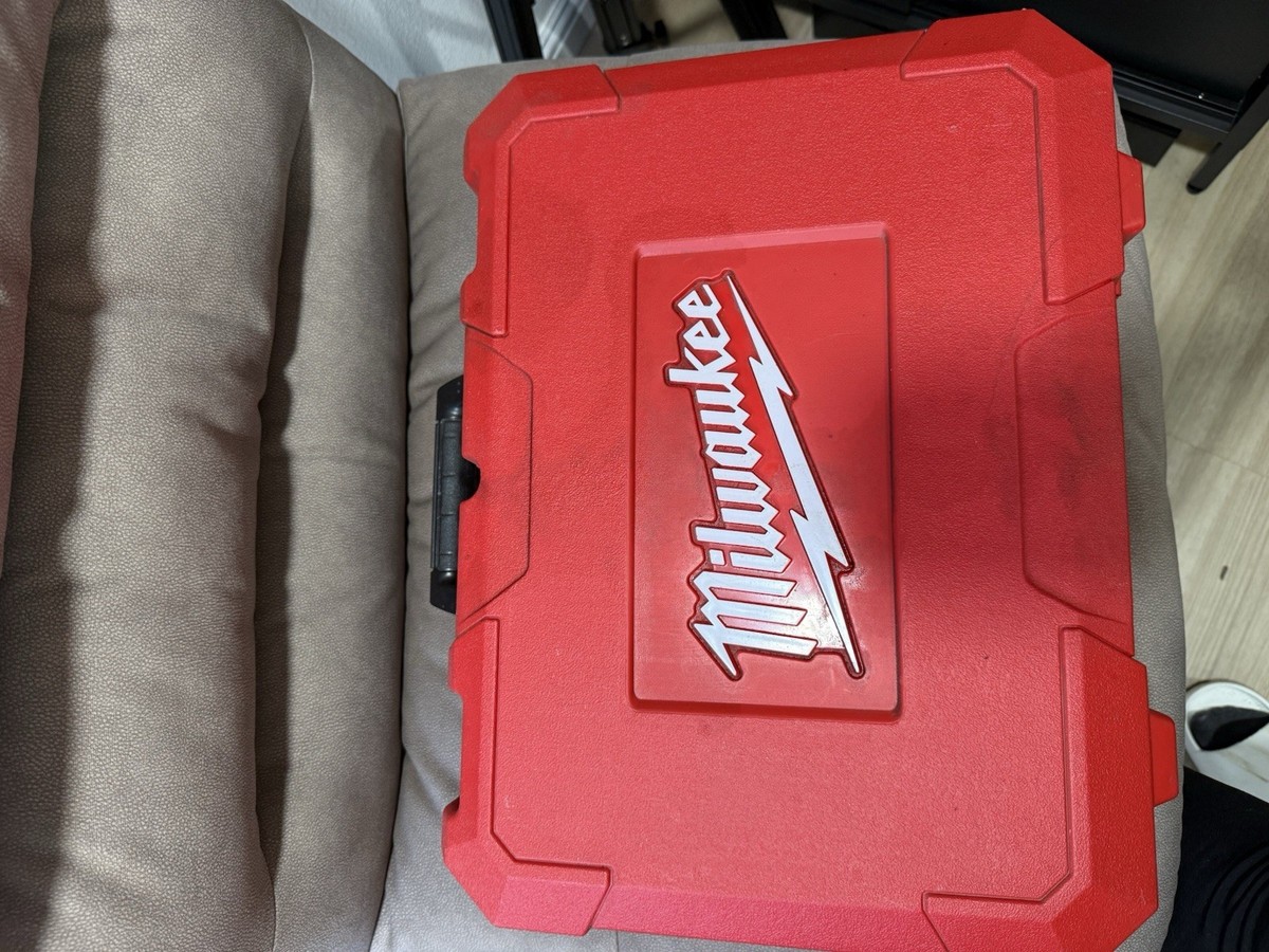 Milwaukee 2260-21 M12 160x120 Thermal Imager Kit with Batteries