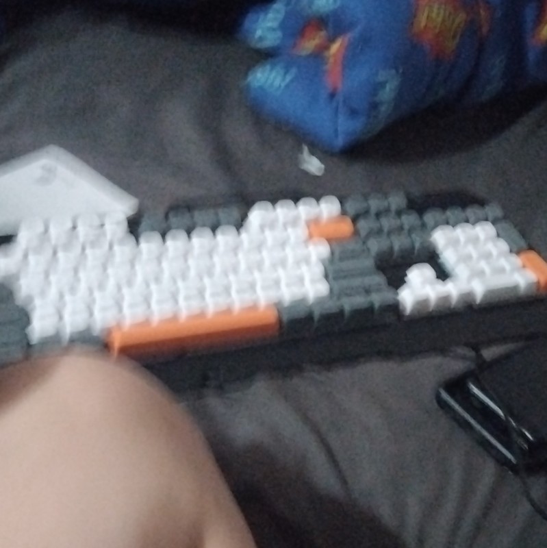 grey Wihte and orange keyboard it works