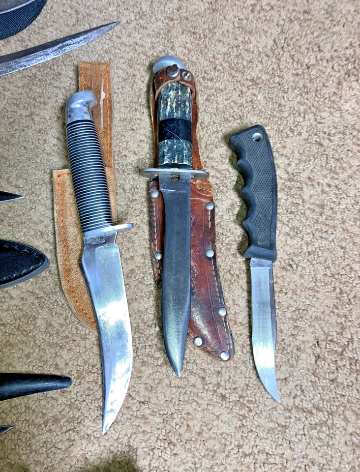 HOJAS FIJAS ANTIGUAS/DE COLECCIÓN ~ 10 Cuchillos la mayoría con fundas - Western, Estuche y otros Foto 3 de 4