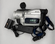 Sony DCR-TRV820 Digital 8 Handycam Camcorder NTSC Working READ DESCRIPTION 