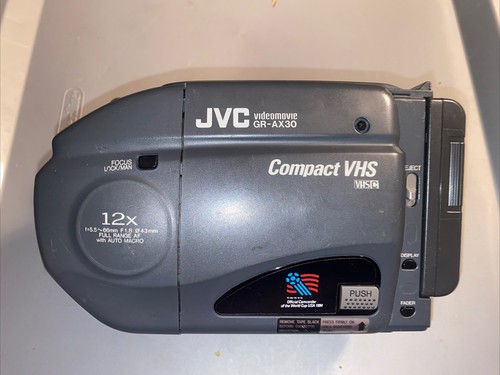 JVC GR-AX30  VHSC VIDEO CAMERA - Picture 1 of 6