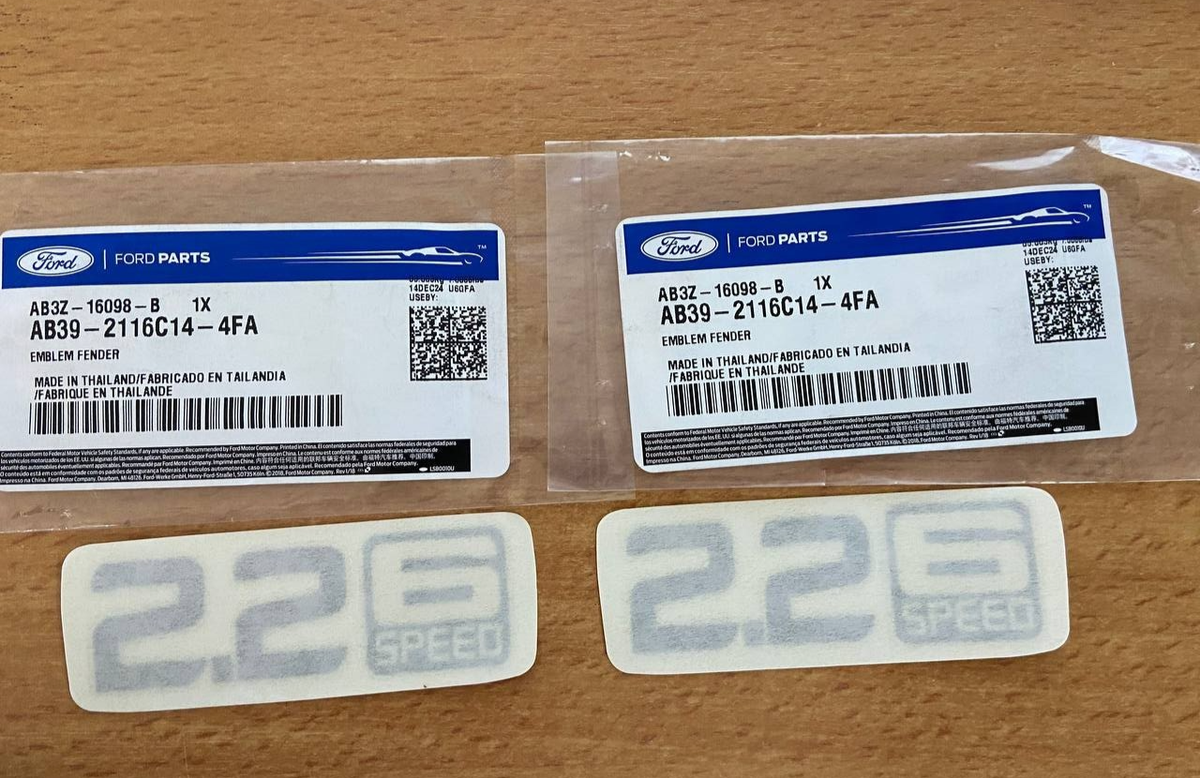 Ford Ranger T6 Mk2 Wildtrak 2012-15 GENUINE Pair Sticker 