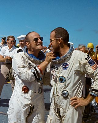 Gemini 5 Astronauts Pete Conrad Gordo Cooper After Flight 8x10 Photo 618 Ebay