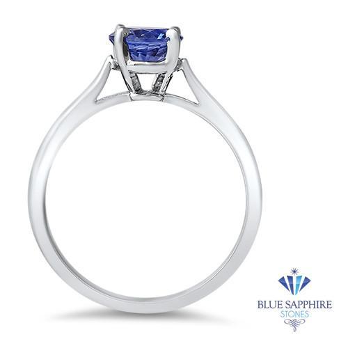 Anillo redondo de zafiro azul natural de 1,20 quilates en oro blanco de 14 quilates - Imagen 3 de 4