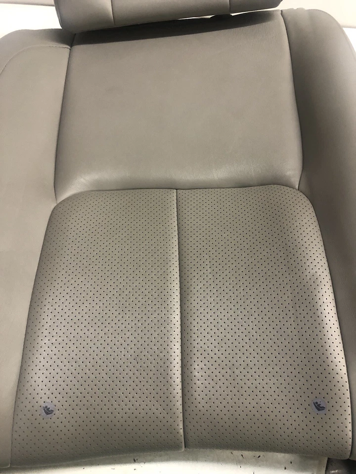 Infiniti G35 2005-2006 sedán lado del pasajero derecho asiento trasero reclinable piedra OEM Foto 2 de 4