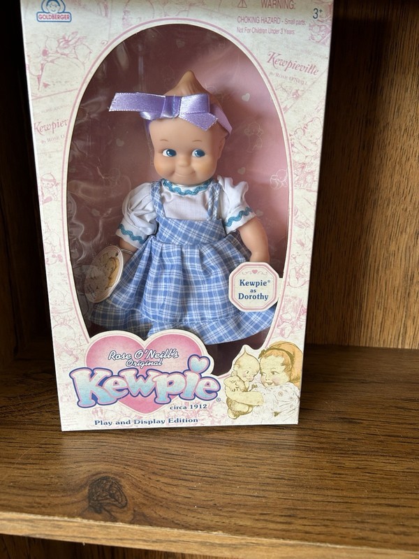 Goldberger Rose O'Neill Original Kewpie Dorothy Play & Display 8" Vinyl 2002