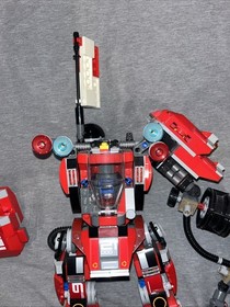 The LEGO Ninjago Movie: Fire Mech (70615) Incomplete.