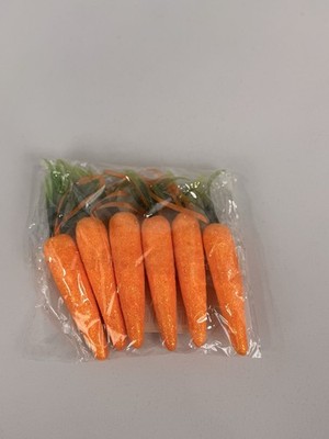 Set of 6 Plastic Orange Green Decorative Carrots for Kitchen