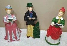 CRACKER BARREL Carolers Man w Top Hat Christmas Tree & 2 Women Ceramic Figurine