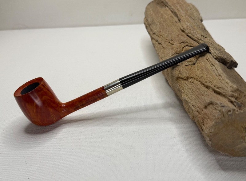 Merchant Service Standard Pipe Unsmoked "Bing's Favorite" Red Finish in Box