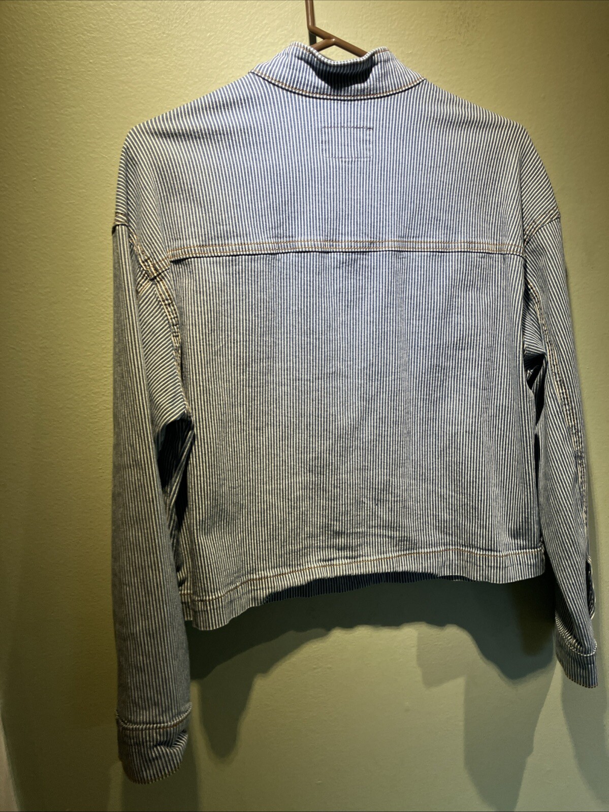 Universal Thread Slightly Cropped Jacket Denim Bl… - image 6