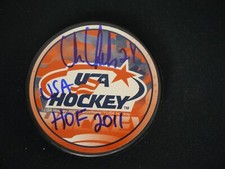 CHRIS CHELIOS SIGNED USA HOCKEY PUCK INSCRIBED 