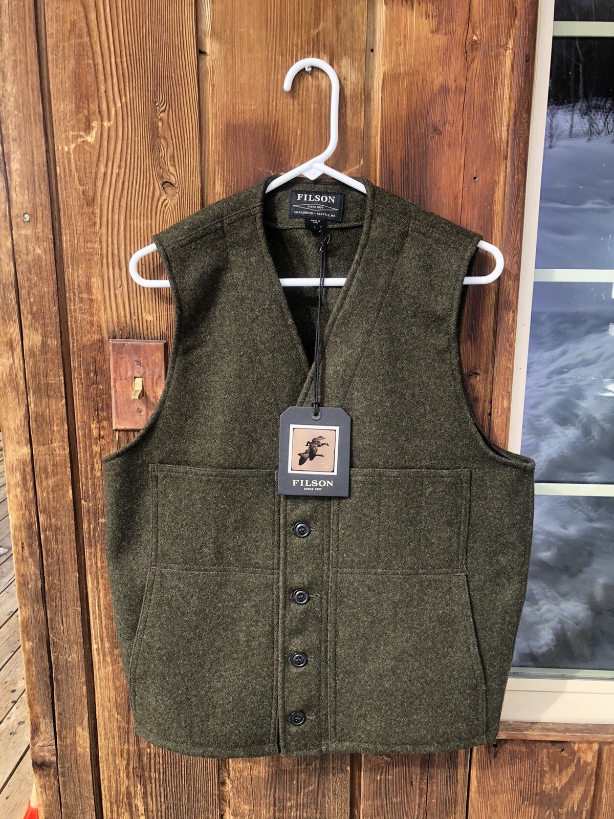 Filson Mackinaw Wool Vest Forest Green Large Made in USA – NWT – ASA  College: Florida
