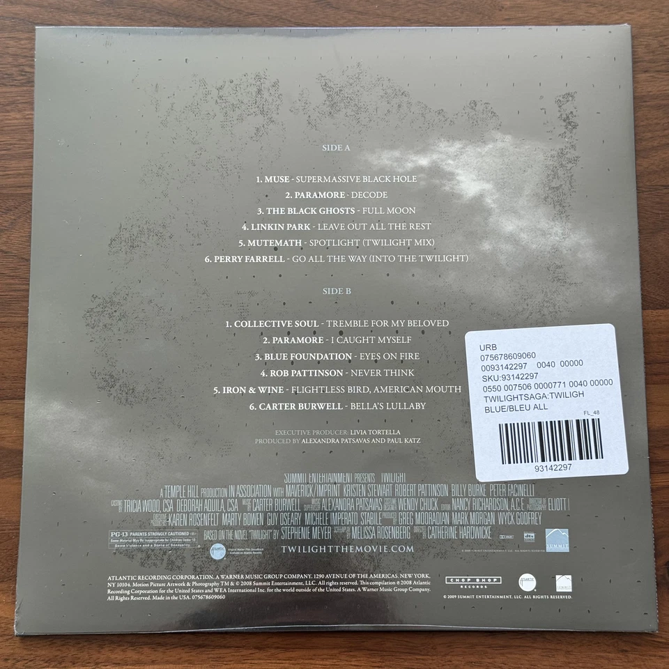 Twilight Soundtrack - 🔵 Blue Smoke LP Vinyl UO Limited Edition - New, Sealed  ✅ - Image 4 of 4