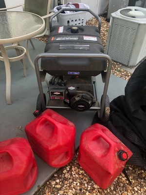 5500 watt Briggs and Stratton Storm Responder Generator | eBay