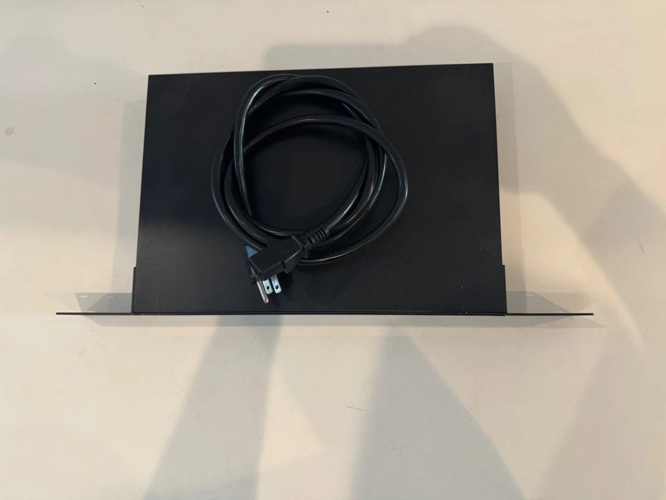 Savant PAV-SIPA50SM-00 IP音频50带音乐服务器 — 第 3/4 张图片